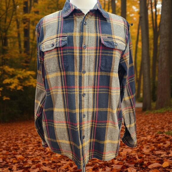 Orvis Shacket XL Men Brown Plaid Flannel Cotton Button Front Outdoor Camp Cabin - Picture 3 of 16